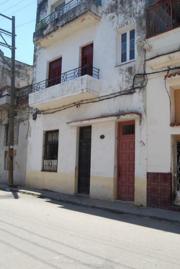 Apartamento Aramburu Apartment Havana Exterior photo